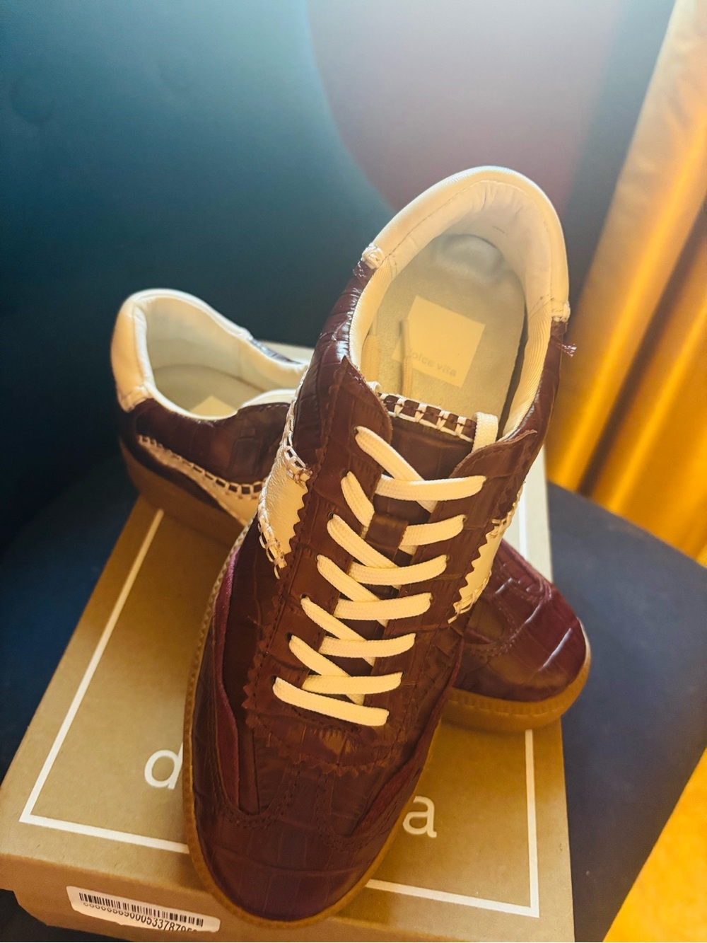 New Dolce Vita Notice Burgundy and White Croc-Embossed Sneakers Sz 6.5